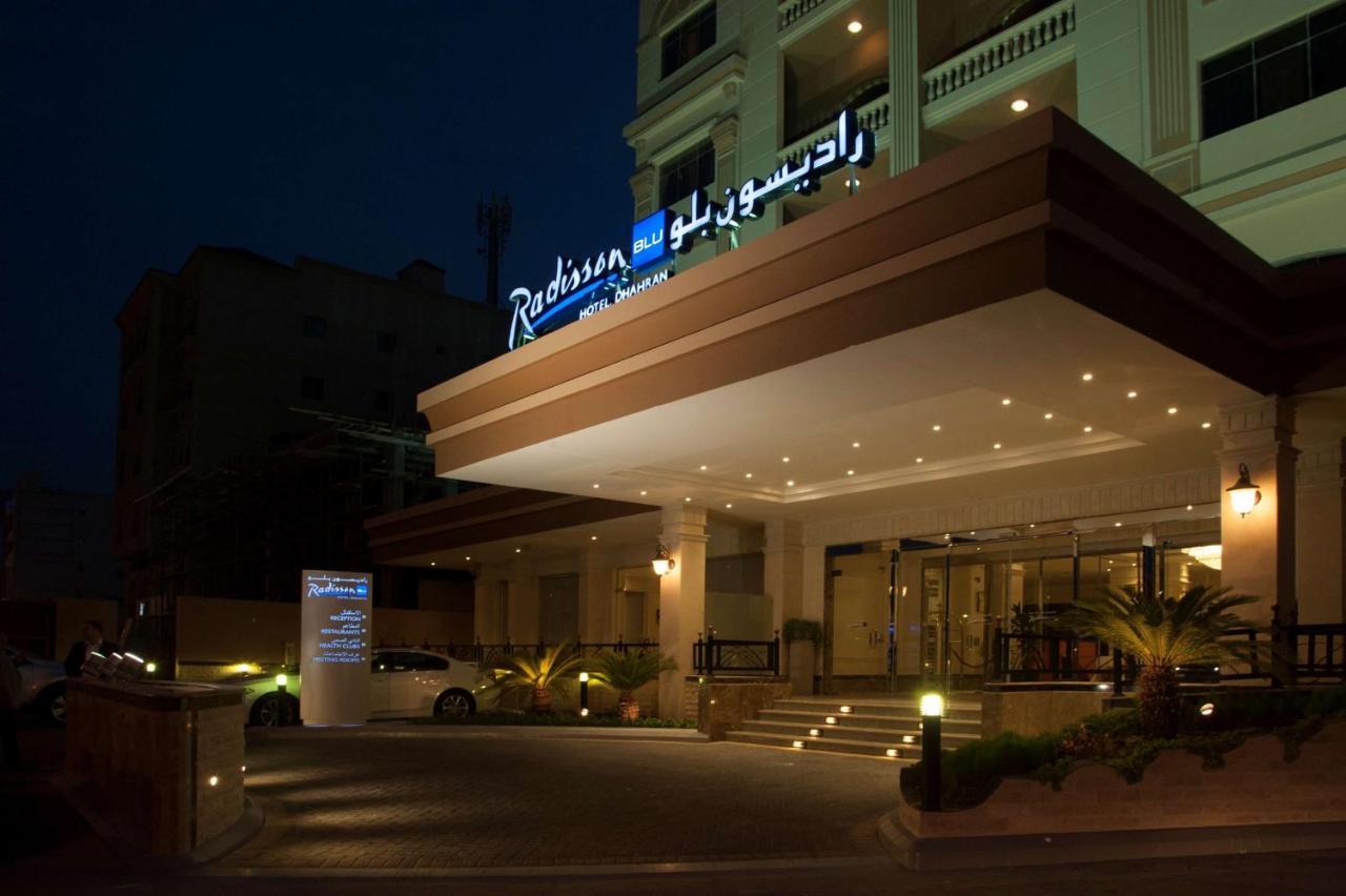 Radisson Blu Hotel, Dhahran Al Khobar Exterior foto